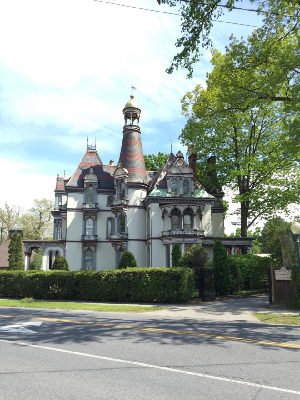 Batcheller Mansion Alojamento de Acomodação e Pequeno-almoço Saratoga Springs